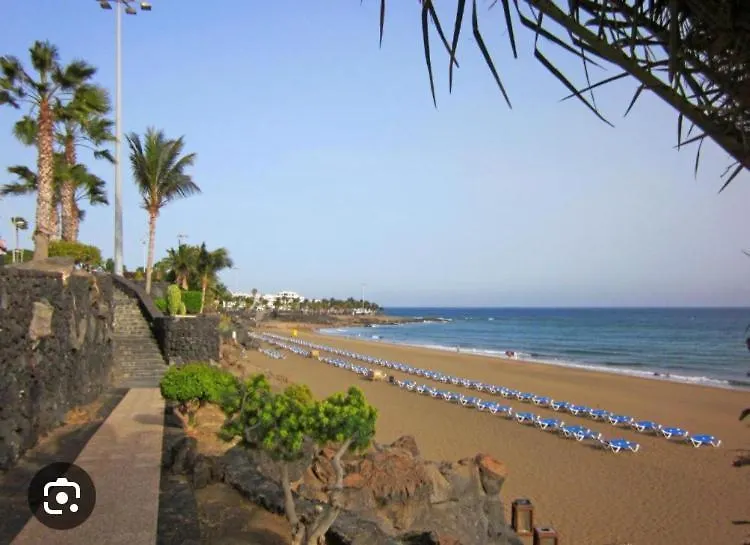 Puerto Del Carmen Las Caracolas Acogedor Espacioso Y Luminoso Apartamento Cerca Del Mar Spain